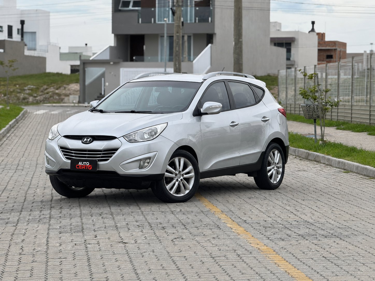 Hyundai IX35 2.0 Manual — foto 1 de 7