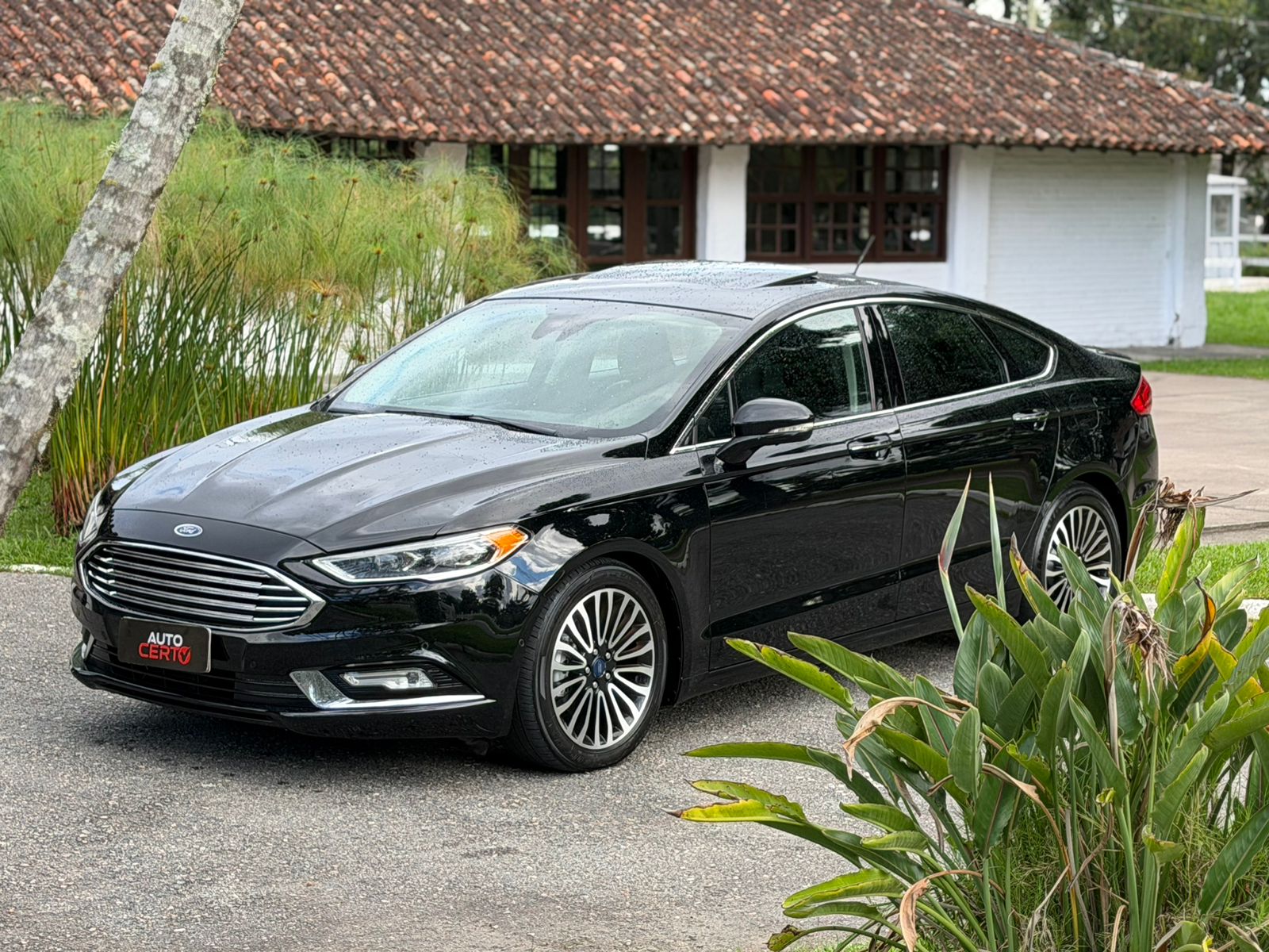 Ford Fusion Titanium GTDI AWD — foto 1 de 16